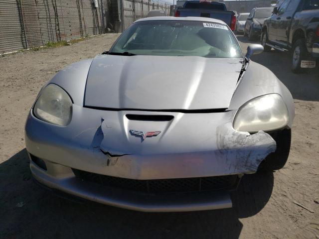 1G1YY26E485110017 - 2008 CHEVROLET CORVETTE Z06 SILVER photo 5