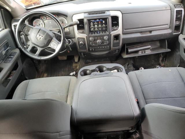 3C6UR5DLXJG102306 - 2018 RAM 2500 SLT შავი ფოტო 8