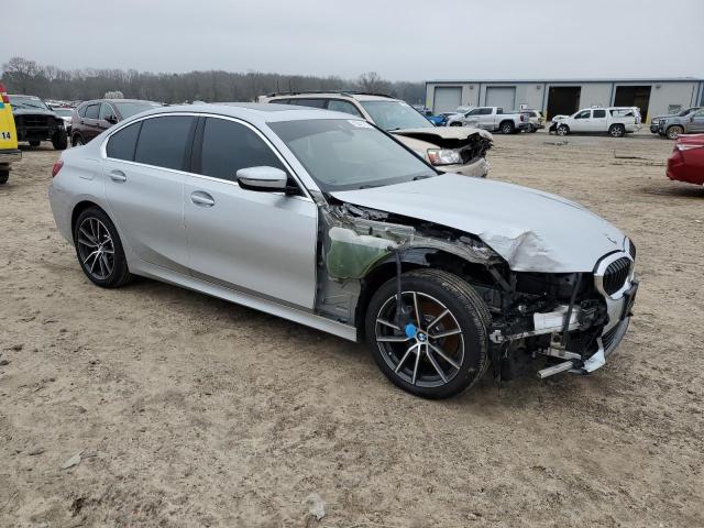 WBA5R7C03LFH47206 - 2020 BMW 330XI ვერცხლისფერი ფოტო 4