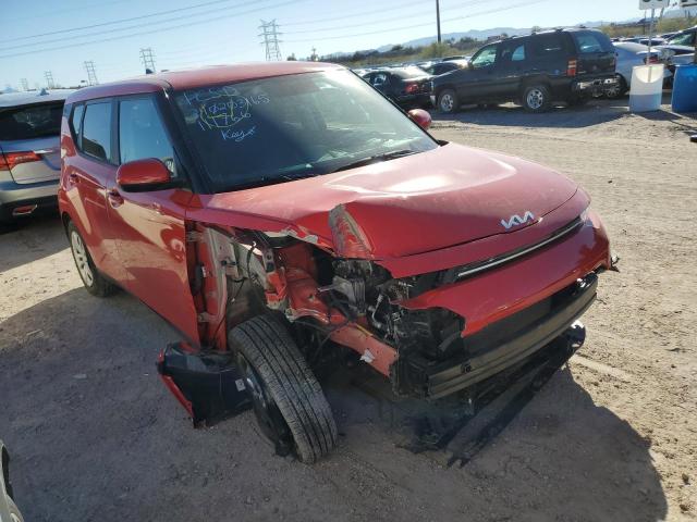 KNDJ23AU0N7157530 - 2022 KIA SOUL LX RED photo 4