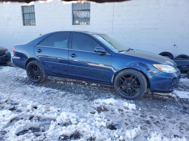 4T1BE32K04U355318 - 2004 TOYOTA CAMRY LE BLUE photo 4