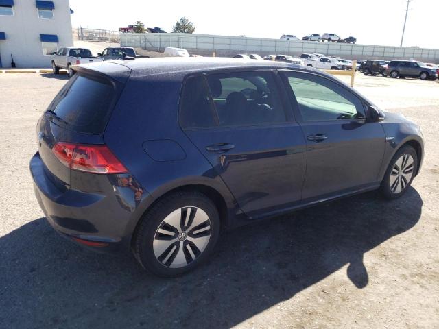 WVWKP7AU2GW915325 - 2016 VOLKSWAGEN E-GOLF SE BLUE photo 3