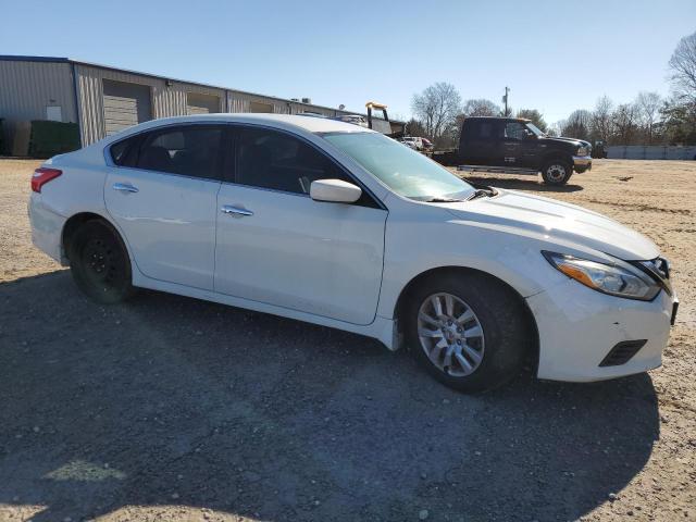 1N4AL3AP9HC127841 - 2017 NISSAN ALTIMA 2.5 WHITE photo 4