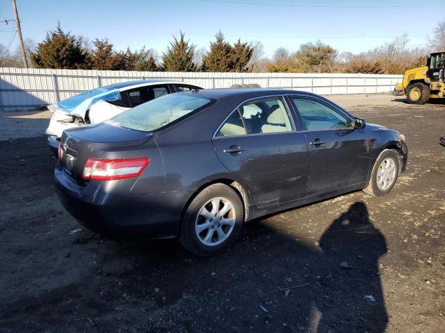 4T1BF3EK5BU652834 - 2011 TOYOTA CAMRY BASE GRAY photo 3