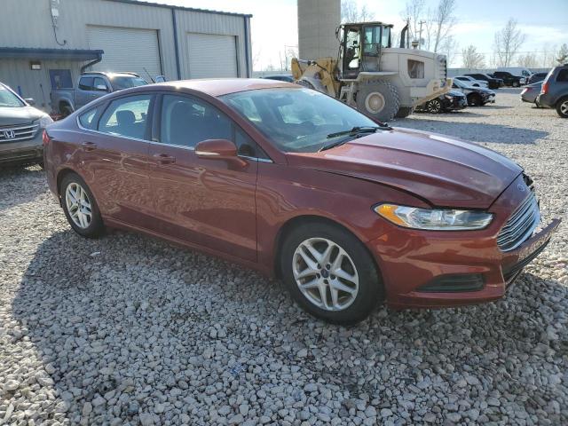 3FA6P0H77ER175611 - 2014 FORD FUSION SE BURGUNDY photo 4