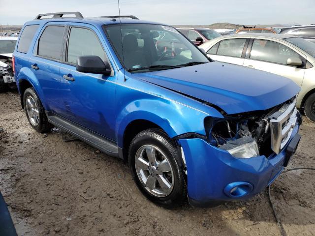 1FMCU0D70CKB71179 - 2012 FORD ESCAPE XLT BLUE photo 4