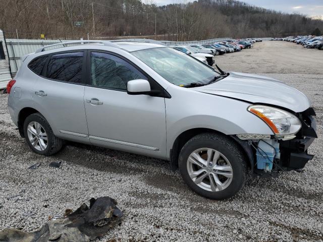 JN8AS5MV8DW646153 - 2013 NISSAN ROGUE S SILVER photo 4