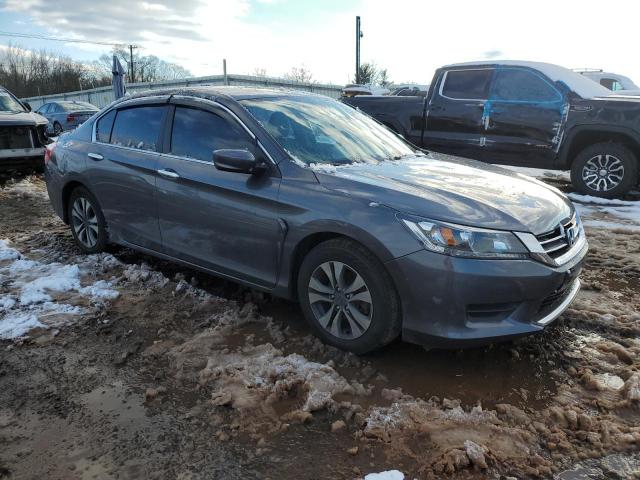 1HGCR2F37FA132208 - 2015 HONDA ACCORD LX GRAY photo 4