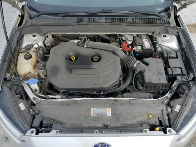 3FA6P0T97GR264705 - 2016 FORD FUSION SE SILVER photo 11