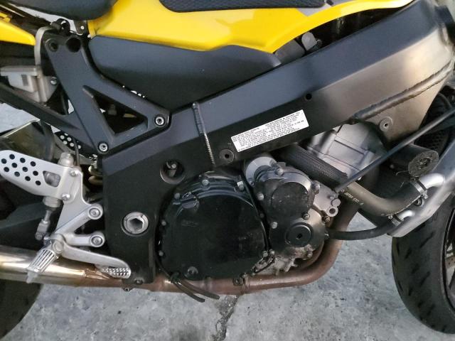 JS1GR7JA542105402 - 2004 SUZUKI GSX-R750 K YELLOW photo 7