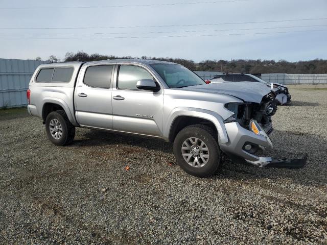 3TMAZ5CN6GM012000 - 2016 TOYOTA TACOMA DOUBLE CAB SILVER photo 4