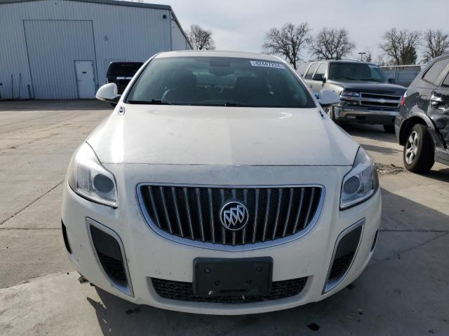 2G4GV5GV9C9165520 - 2012 BUICK REGAL GS WHITE photo 5