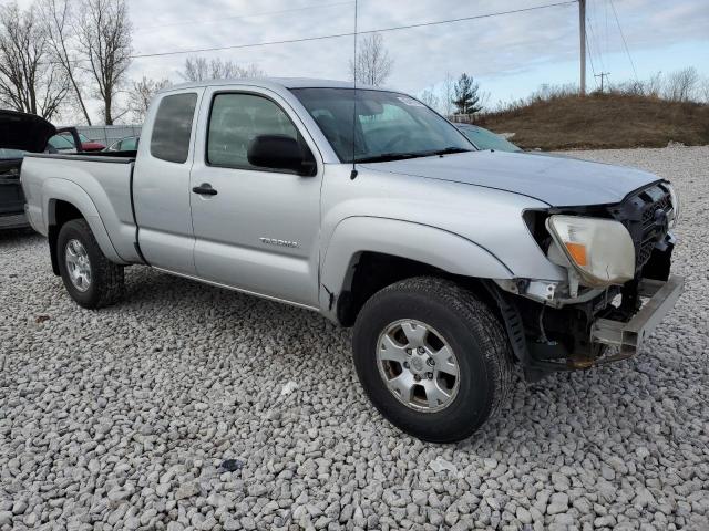 5TFUU4ENXBX011048 - 2011 TOYOTA TACOMA ACCESS CAB SILVER photo 4