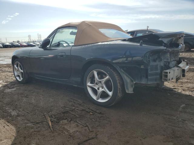 JM1NB353410217542 - 2001 MAZDA MX-5 MIATA BASE CHARCOAL photo 2