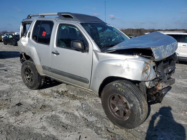 5N1AN0NWXEN806310 - 2014 NISSAN XTERRA X SILVER photo 4