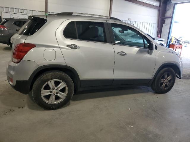 KL7CJLSB7HB153966 - 2017 CHEVROLET TRAX 1LT SILVER photo 3