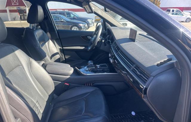 WA1VAAF70HDD02061 - 2017 AUDI Q7 PRESTIGE შავი ფოტო 5