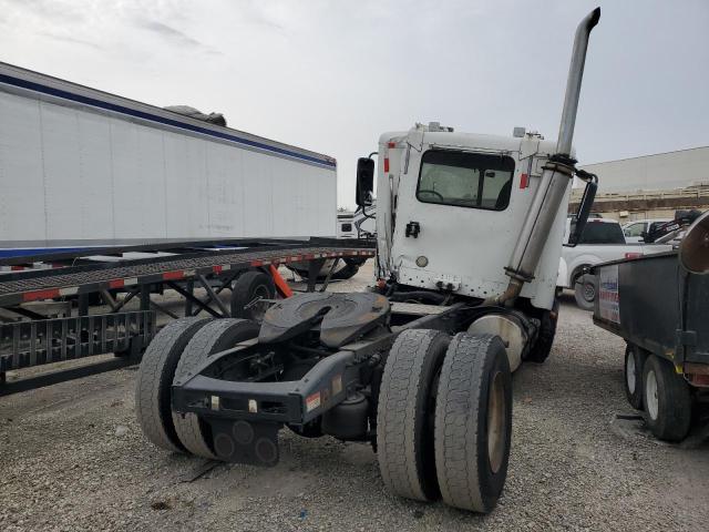 1FUBA5CG66LX11035 - 2006 FREIGHTLINER CONVENTION COLUMBIA WHITE photo 4