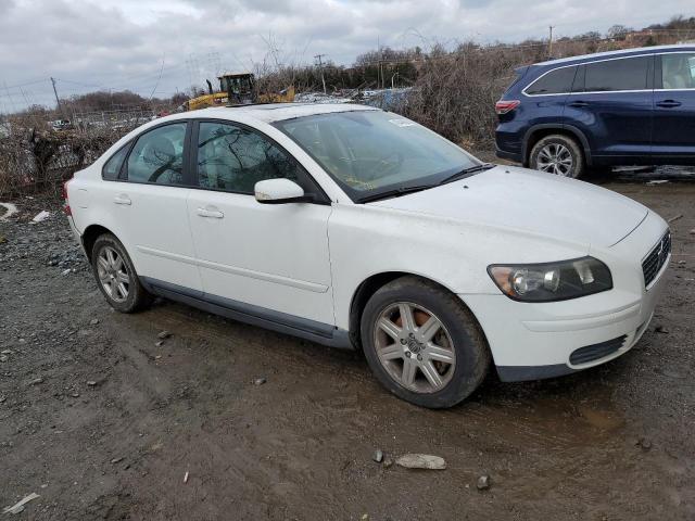 YV1MS382062178159 - 2006 VOLVO S40 2.4I WHITE photo 4