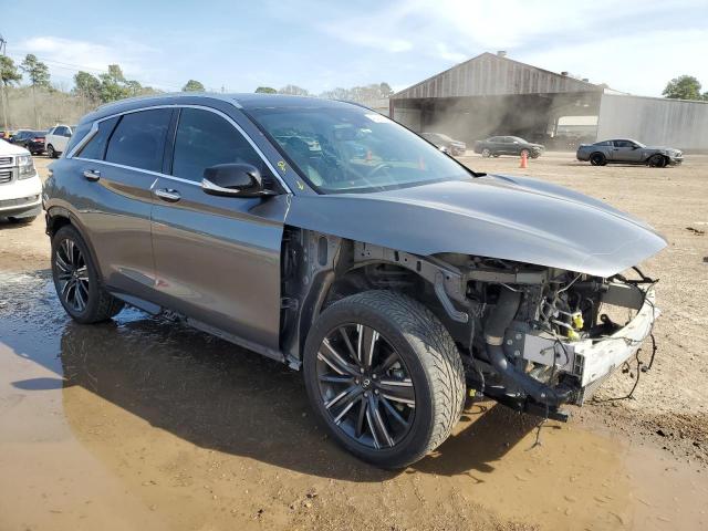 3PCAJ5BA7MF120065 - 2021 INFINITI QX50 LUXE GRAY photo 4