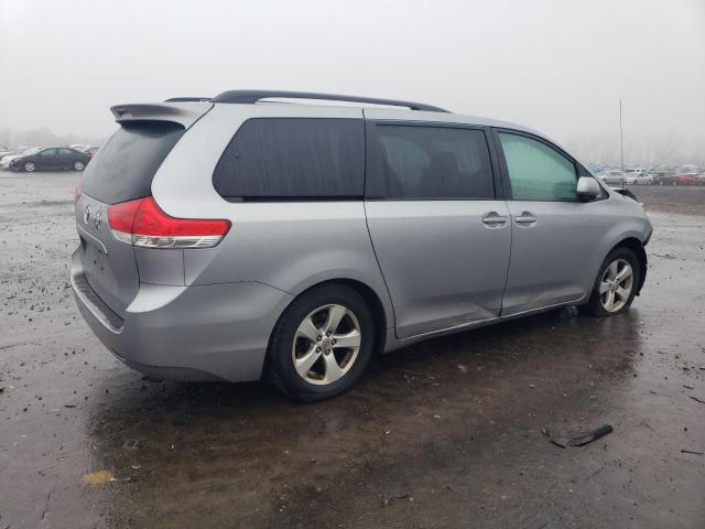 5TDKK3DC7BS099862 - 2011 TOYOTA SIENNA LE SILVER photo 3