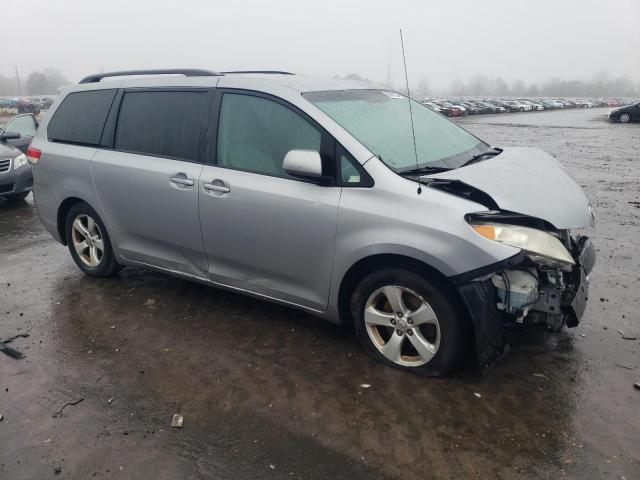 5TDKK3DC7BS099862 - 2011 TOYOTA SIENNA LE SILVER photo 4