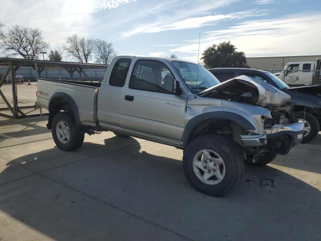 5TESN92N62Z070323 - 2002 TOYOTA TACOMA XTRACAB PRERUNNER 银色 照片 4