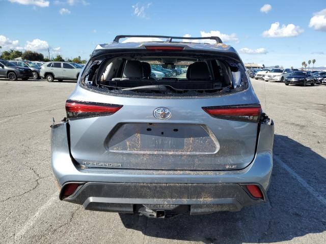 5TDHZRAH7NS130606 - 2022 TOYOTA HIGHLANDER XLE GRAY photo 6