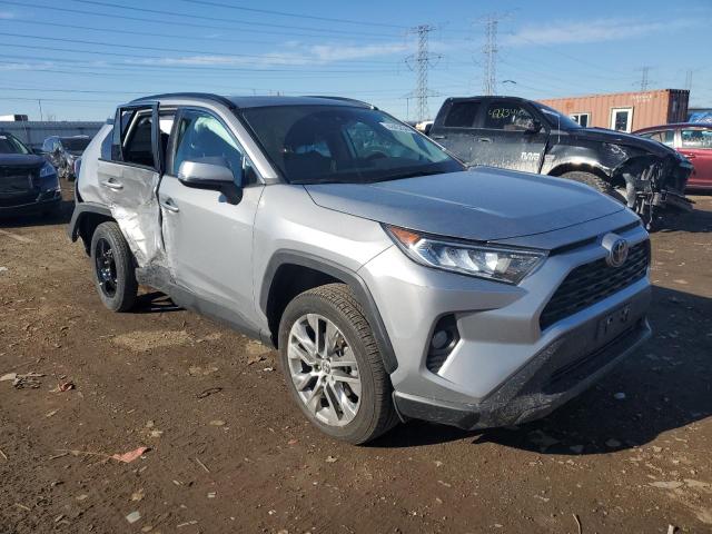 2T3A1RFV2MC170727 - 2021 TOYOTA RAV4 XLE PREMIUM SILVER photo 4