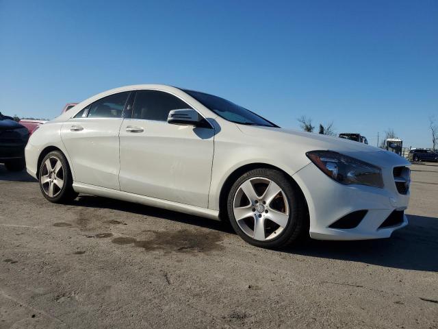 WDDSJ4EB4GN308962 - 2016 MERCEDES-BENZ CLA 250 WHITE photo 4