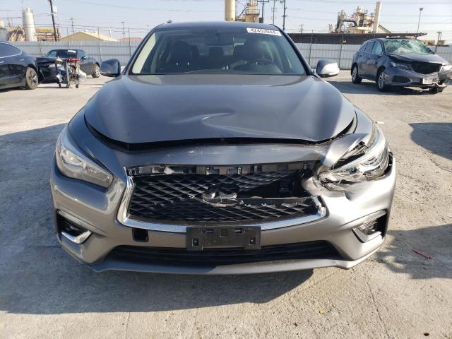 JN1EV7AP8JM358715 - 2018 INFINITI Q50 LUXE GRAY photo 5