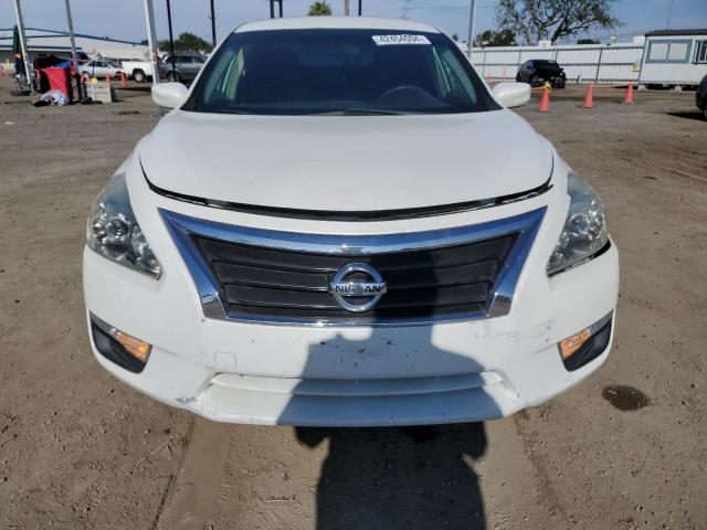 1N4AL3AP2DN550047 - 2013 NISSAN ALTIMA 2.5 WHITE photo 5