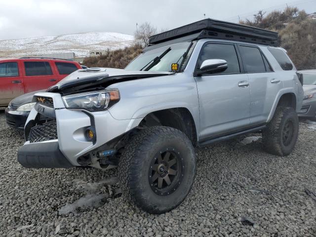 2016 TOYOTA 4RUNNER SR5/SR5 PREMIUM, 