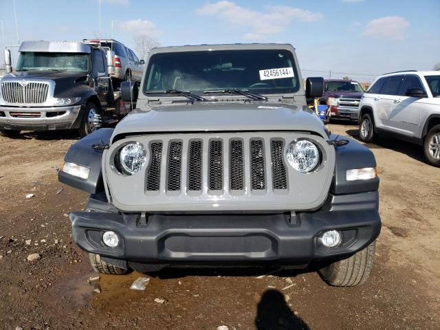 1C4HJXDGXPW615307 - 2023 JEEP WRANGLER SPORT GRAY photo 5