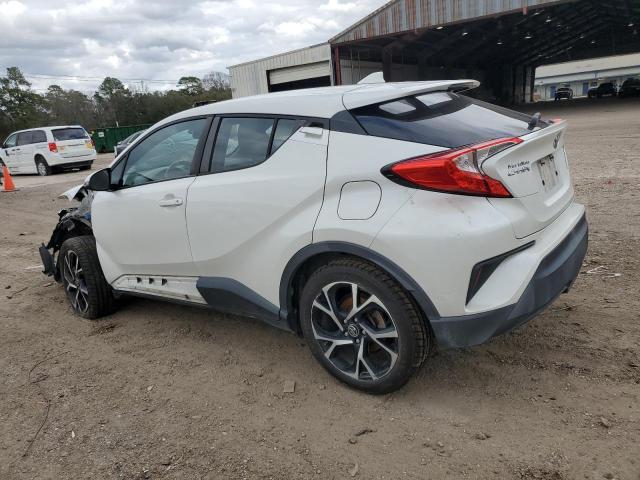 NMTKHMBX0JR051076 - 2018 TOYOTA C-HR XLE WHITE photo 2