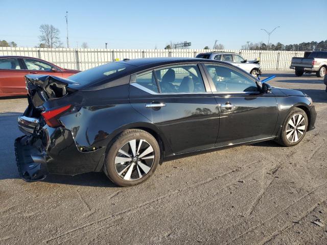 1N4BL4DV5NN355792 - 2022 NISSAN ALTIMA SV BLACK photo 3