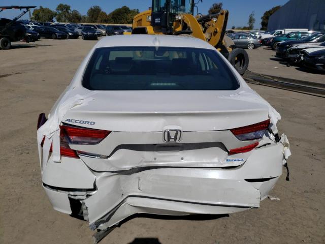 1HGCV3F49LA011850 - 2020 HONDA ACCORD HYBRID EX WHITE photo 6