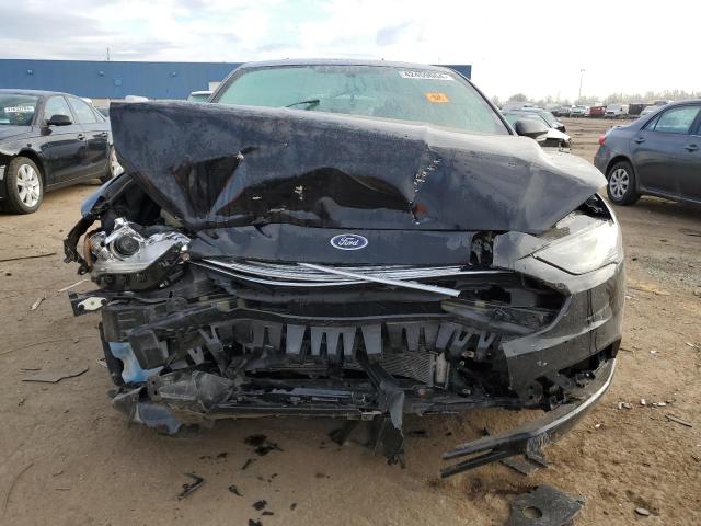 3FA6P0H79HR162699 - 2017 FORD FUSION SE BLACK photo 5