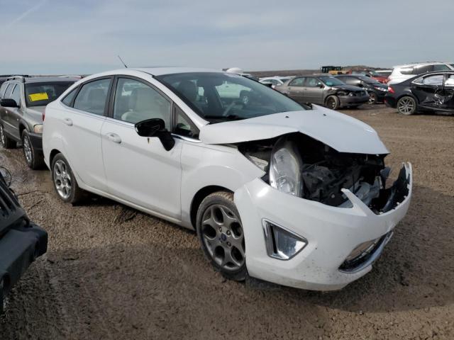 3FADP4CJ3DM146961 - 2013 FORD FIESTA TITANIUM WHITE photo 4