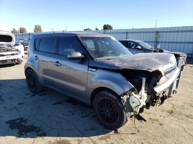 KNDJP3A54H7468294 - 2017 KIA SOUL + GRAY photo 4