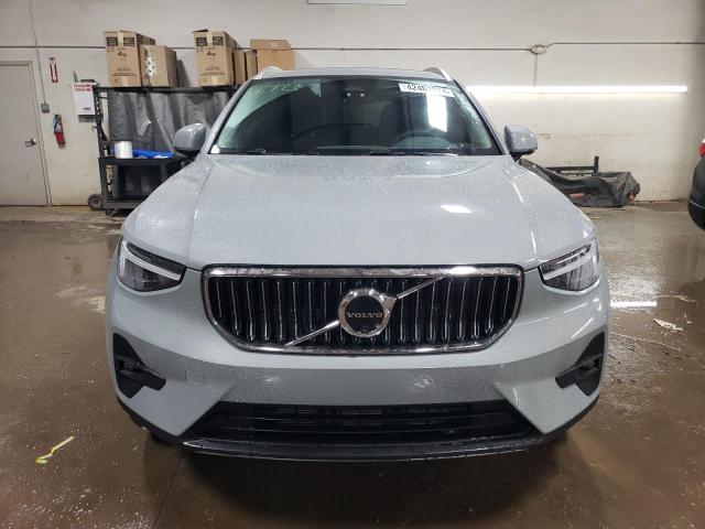 YV4L12UF2R2203782 - 2024 VOLVO XC40 ULTIMATE GRAY photo 5