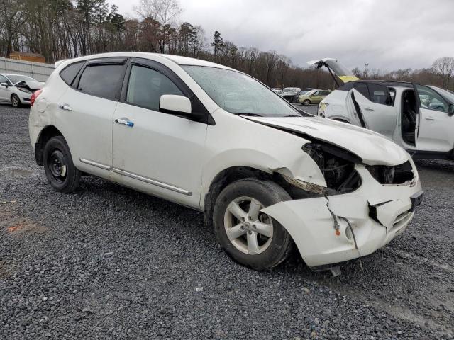 JN8AS5MT2DW516416 - 2013 NISSAN ROGUE S WHITE photo 4