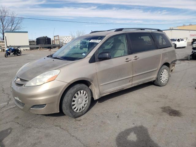 2007 TOYOTA SIENNA CE, 