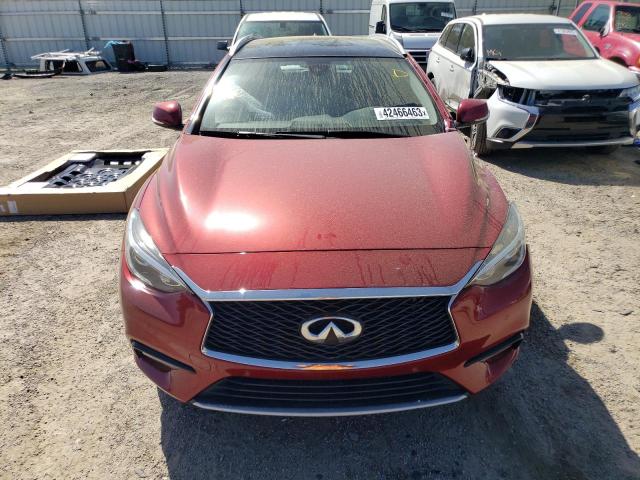 SJKCH5CP2JA046451 - 2018 INFINITI QX30 BASE RED photo 5