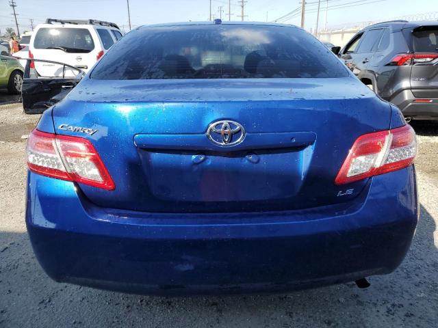 4T1BF3EKXBU743887 - 2011 TOYOTA CAMRY BASE BLUE photo 6