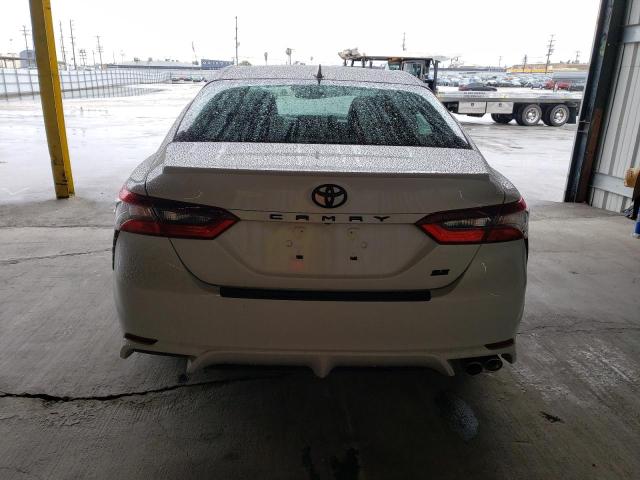 4T1G11AK9PU126955 - 2023 TOYOTA CAMRY SE NIGHT SHADE WHITE photo 6