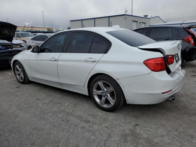 WBA3C1C51FK120885 - 2015 BMW 328 I SULEV WHITE photo 2