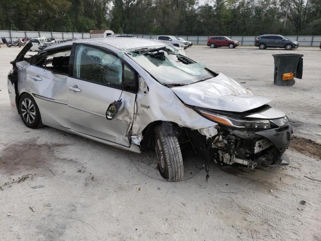 JTDKARFP6H3036896 - 2017 TOYOTA PRIUS PRIM 银色 照片 4