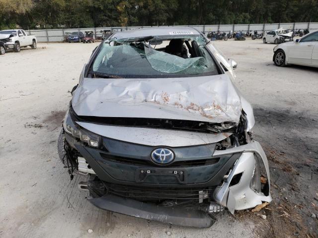 JTDKARFP6H3036896 - 2017 TOYOTA PRIUS PRIM 银色 照片 5