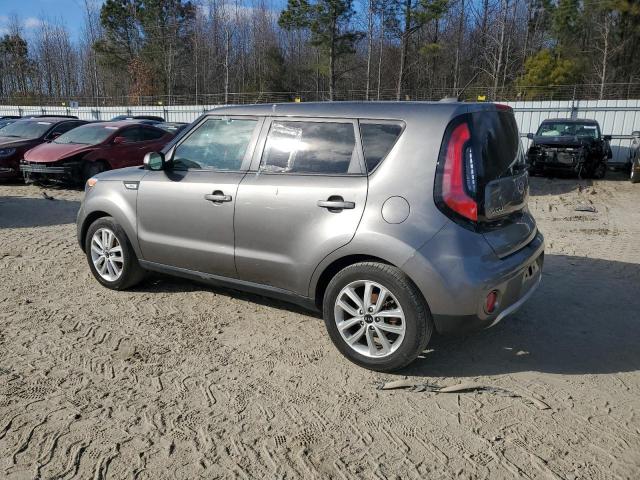 KNDJP3A50J7592312 - 2018 KIA SOUL + GRAY photo 2